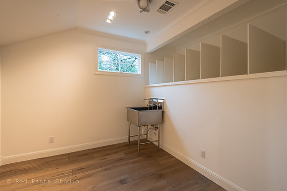 Foursquare Builders - Balcones